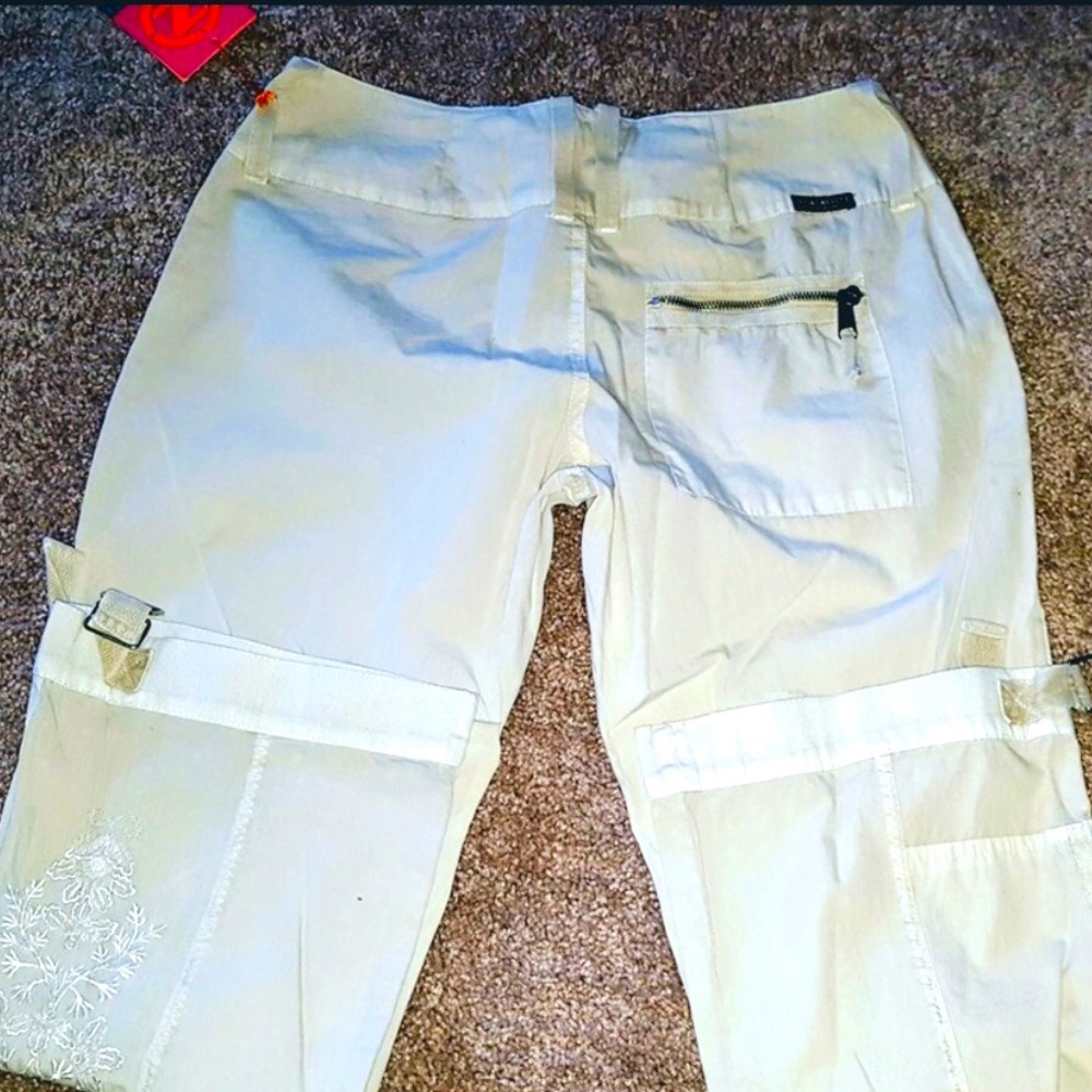 🔥🔥NWT🔥🔥CAVARICCI🔥ADJUSTABLE ANKLE CROPPED - Picture 2 of 15
